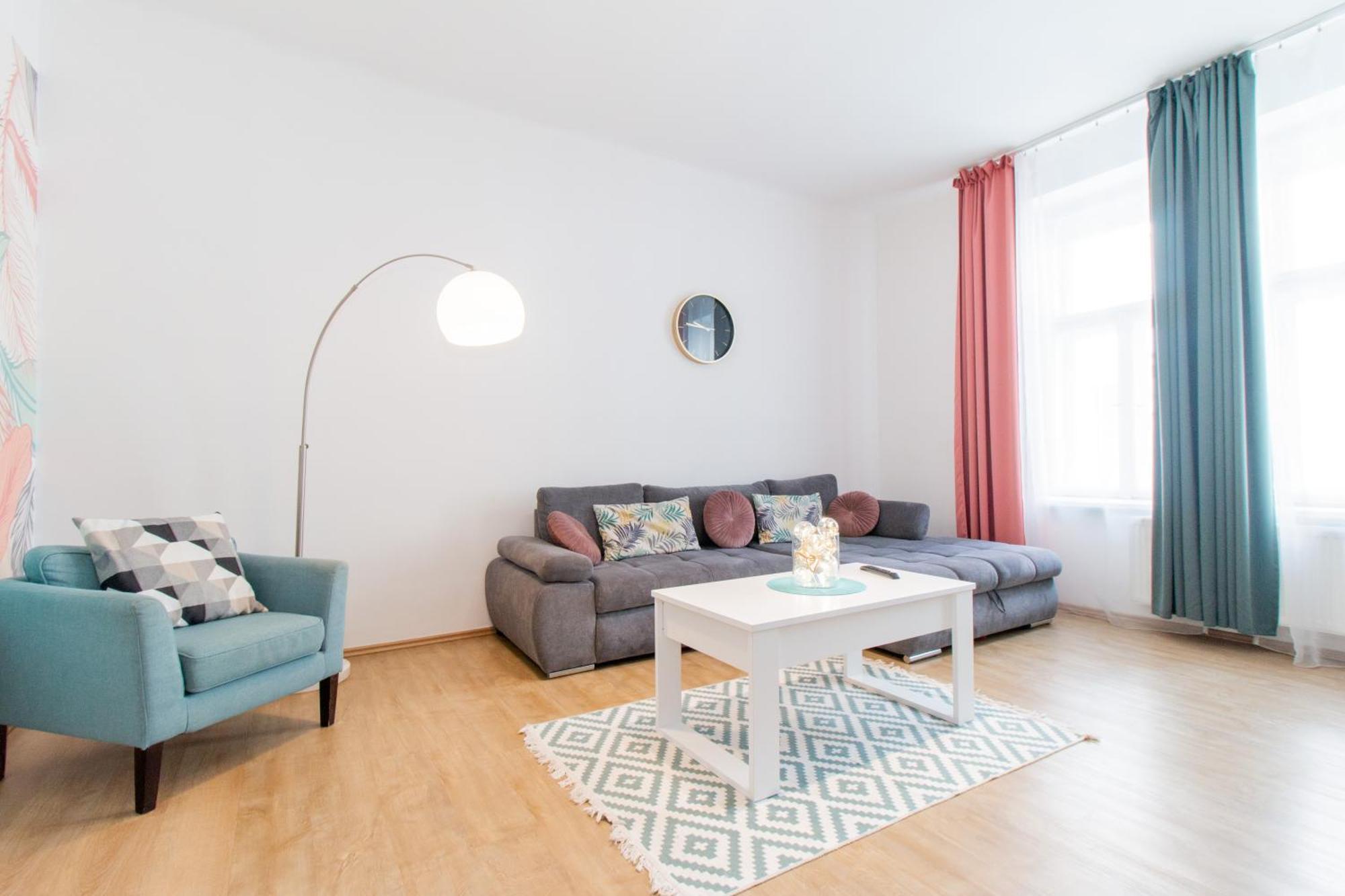 Riverside Cr Apartment Prag Exterior foto